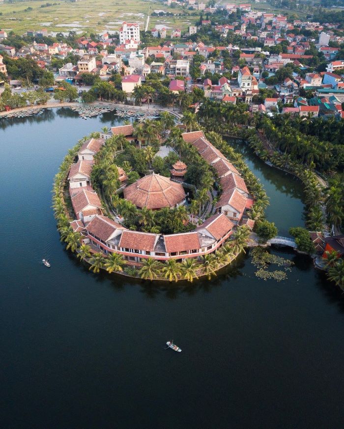 Emeralda Resort Tam Cốc nổi bật như một biệt phủ xa hoa xứ Kinh Kỳ
